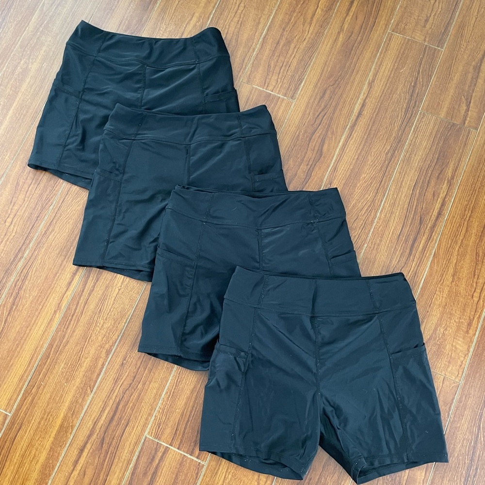Women’s High-Waist Black Bike Shorts with side pockets and interior panty